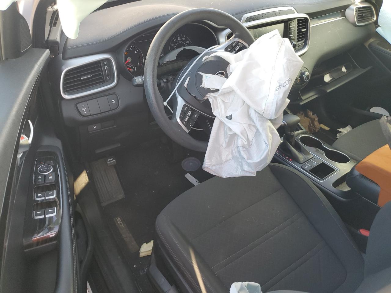 2020 Kia Sorento L VIN: 5XYPG4A35LG712271 Lot: 71633445