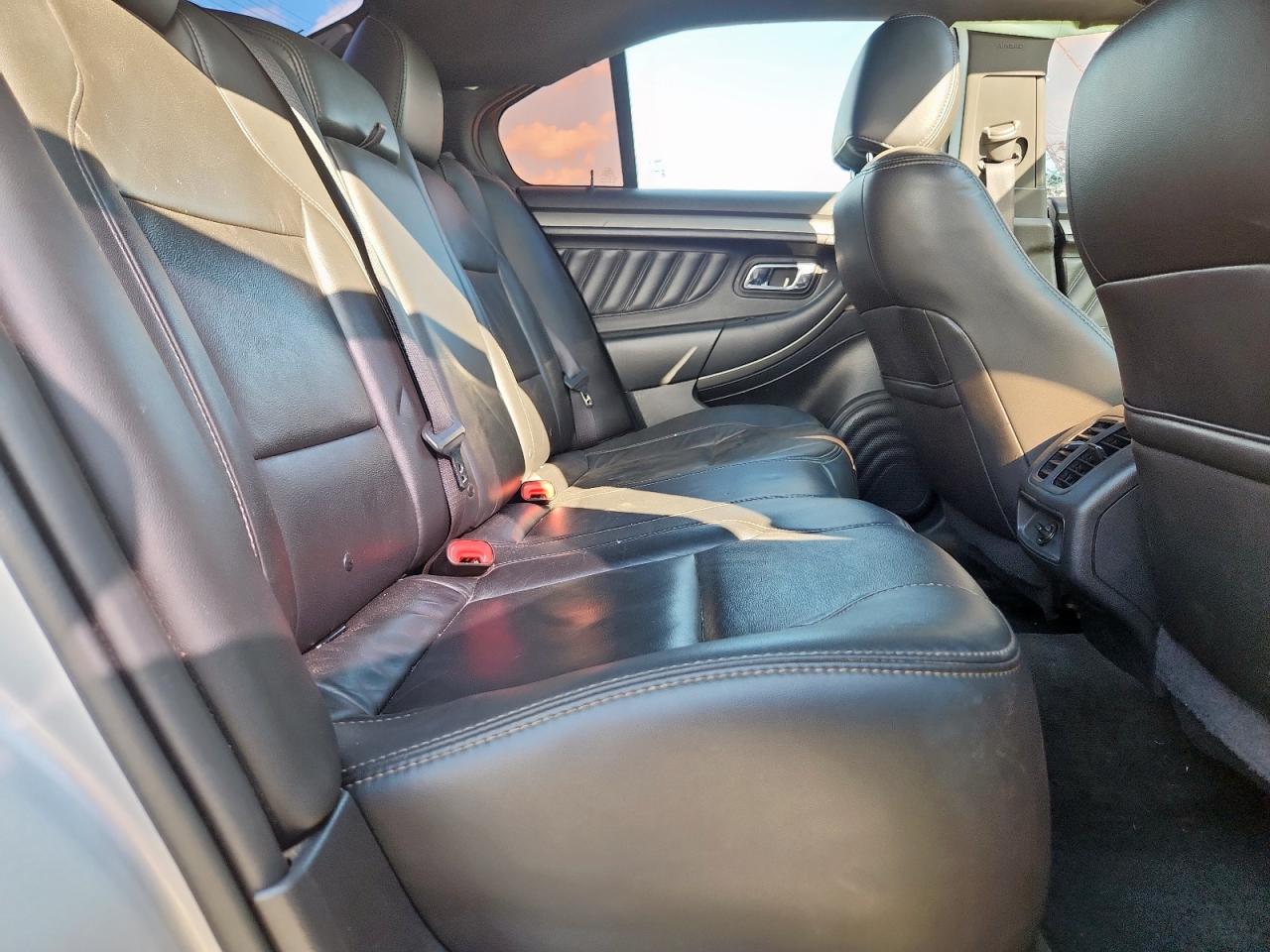 2013 Ford Taurus Sel VIN: 1FAHP2E82DG198754 Lot: 83842475