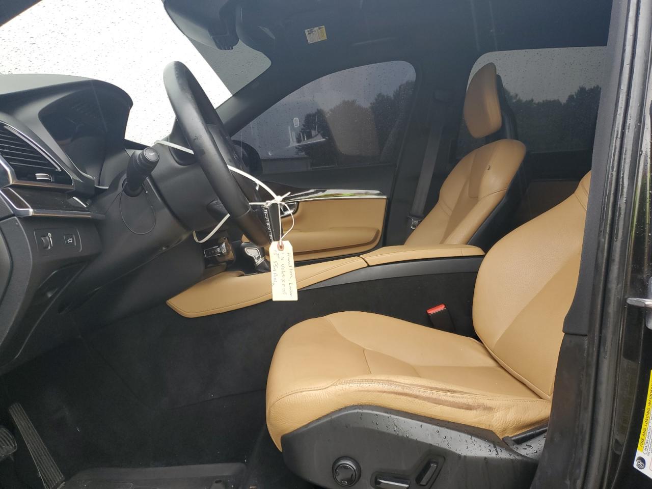 2016 Volvo Xc90 T6 VIN: YV4A22PK0G1045250 Lot: 81772565