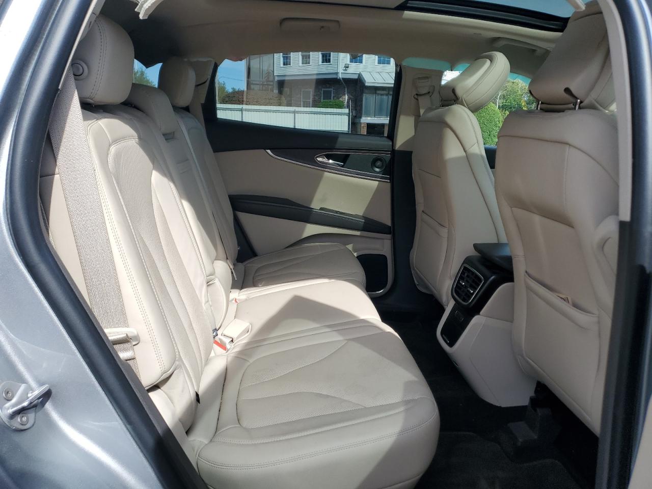 2020 Lincoln Nautilus Reserve VIN: 2LMPJ8KP2LBL05765 Lot: 83974495