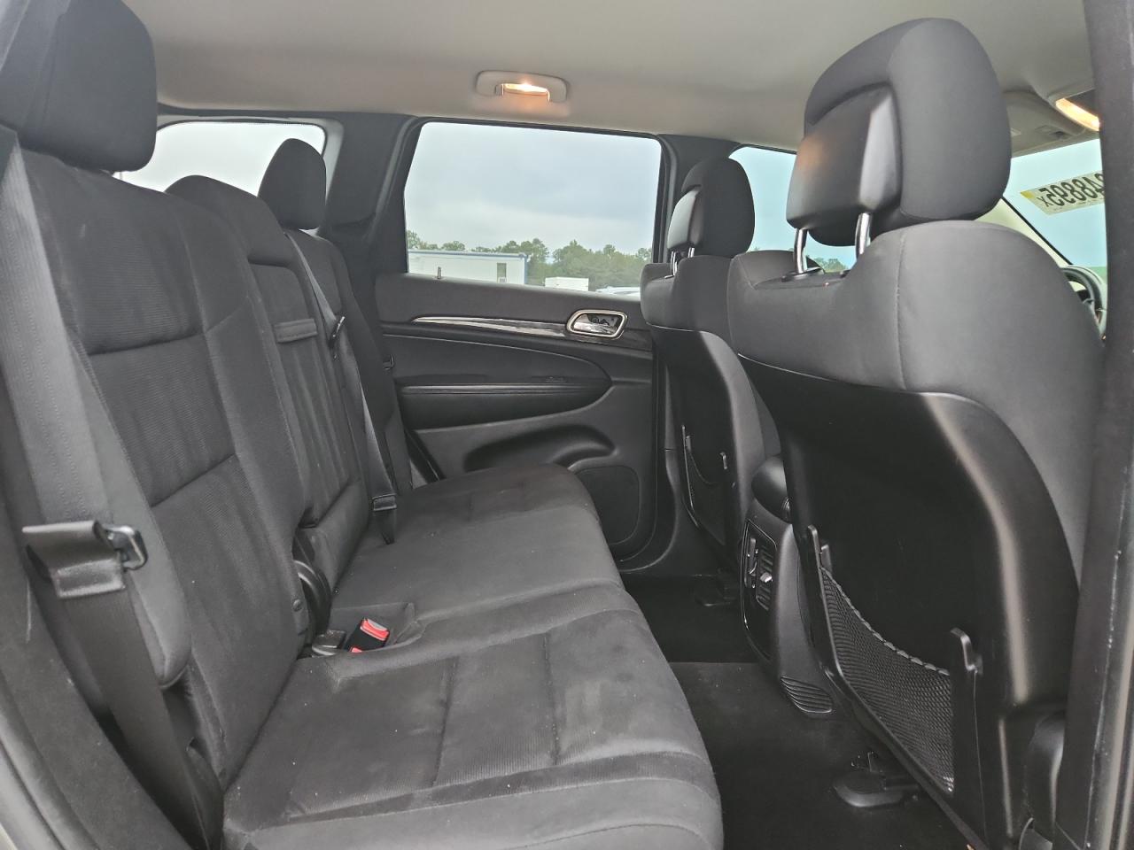 2012 Jeep Grand Cherokee Laredo VIN: 1C4RJFAG3CC270068 Lot: 81848895