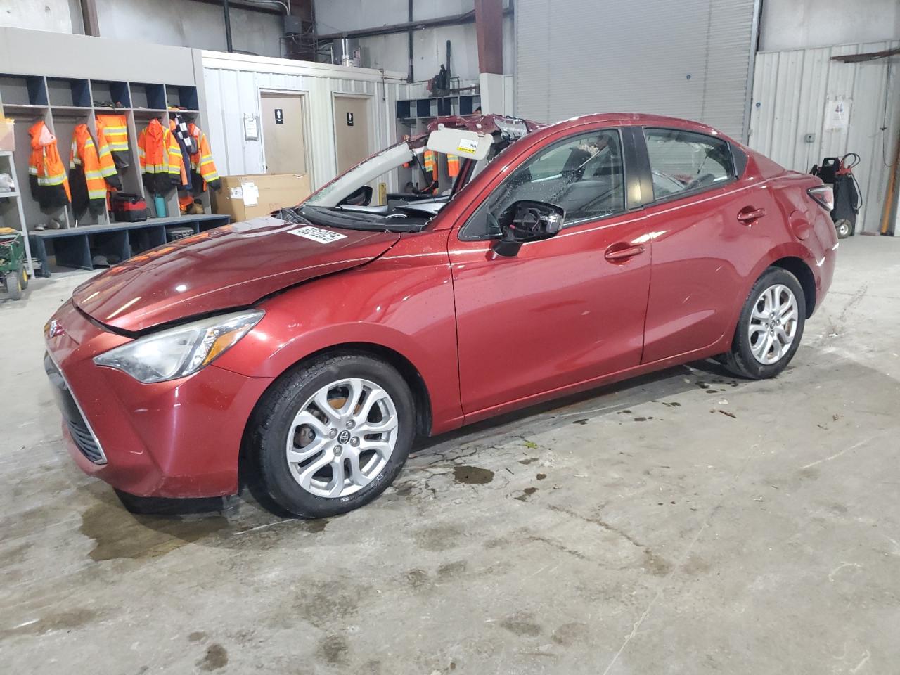 TOYOTA YARIS 2017. Lot# 80312025. VIN 3MYDLBYV3HY187015. Photo 1