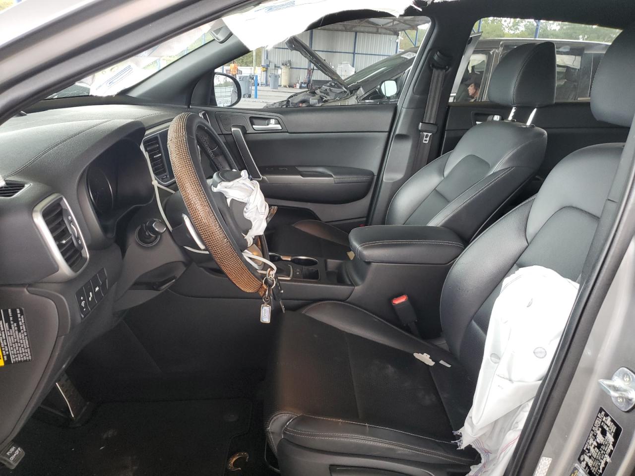 2020 Kia Sportage S VIN: KNDP63AC8L7718706 Lot: 81966035