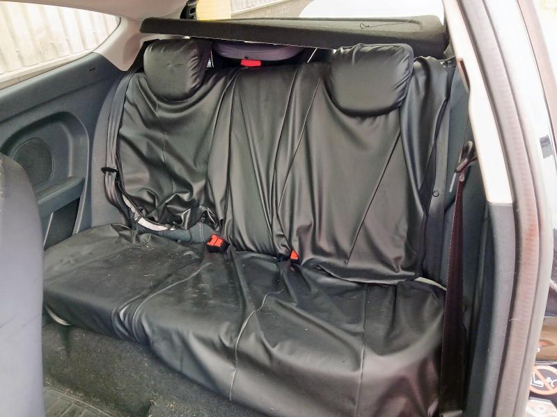 2010 FORD FIESTA TITANIUM 