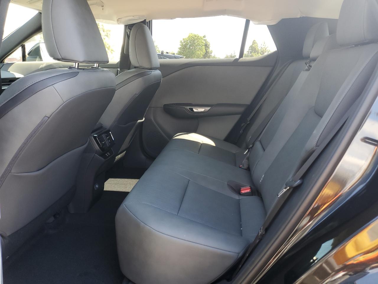 2025 Lexus Rz 300E VIN: JTJABABB1SA011490 Lot: 81634085