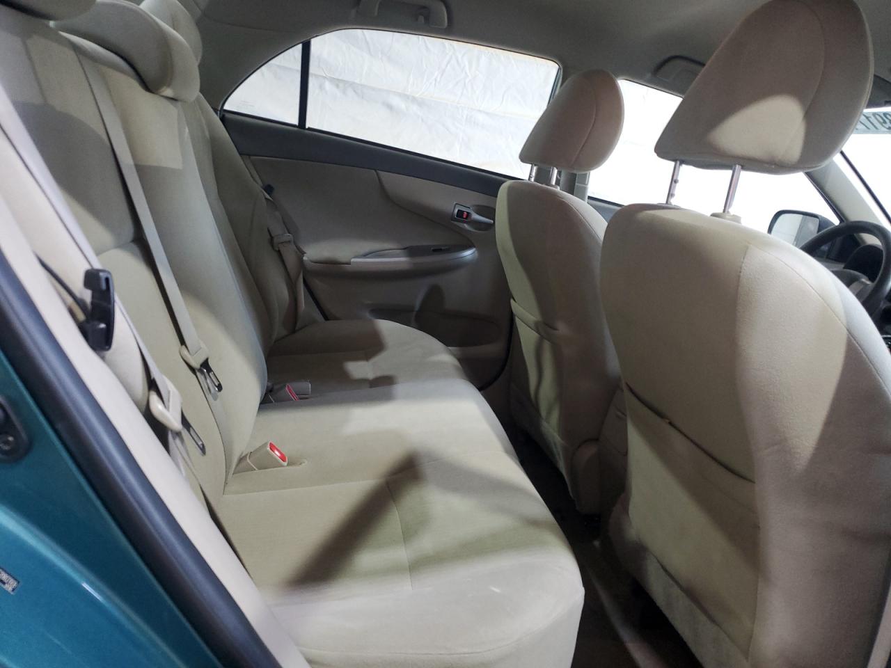 2010 Toyota Corolla Base VIN: 2T1BU4EE5AC390769 Lot: 71391715