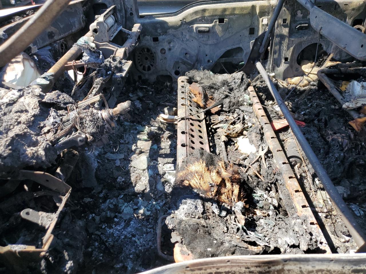 2003 Ford F250 Super Duty VIN: 3FTNX20L83MB19245 Lot: 71898255