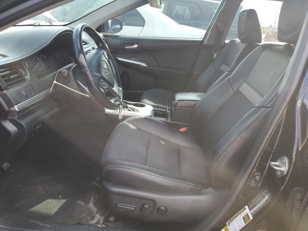 2014 Toyota Camry L VIN: 4T1BF1FK0EU335664 Lot: 81573705