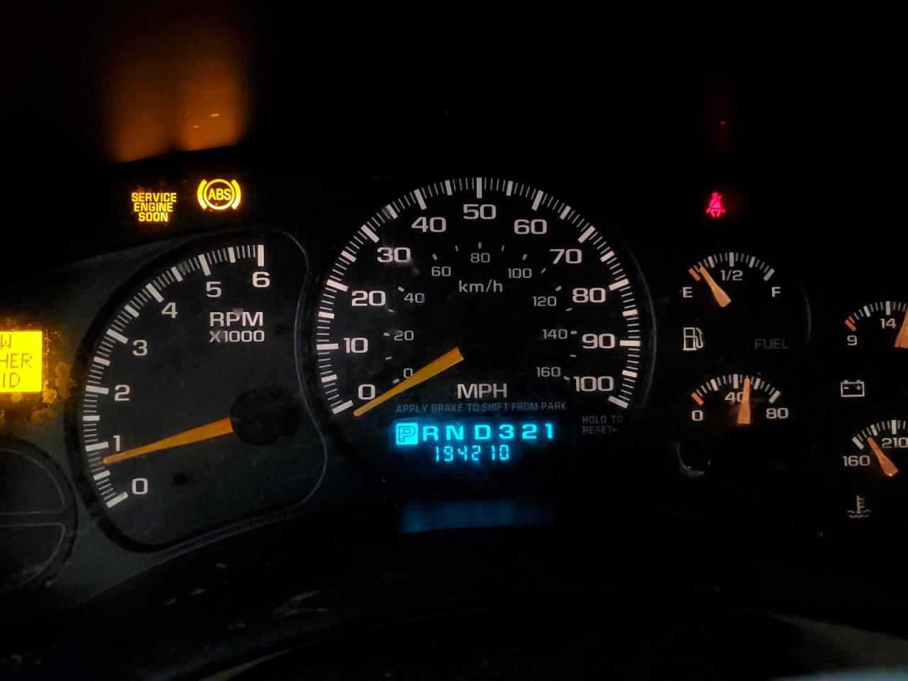 2001 Chevrolet Tahoe K1500 VIN: 1GNEK13T61J101087 Lot: 80181385