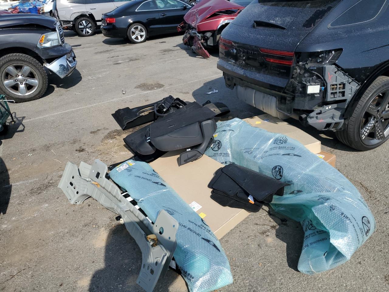 2022 Genesis Gv70 Base VIN: KMUMCDTC4NU045218 Lot: 70035385