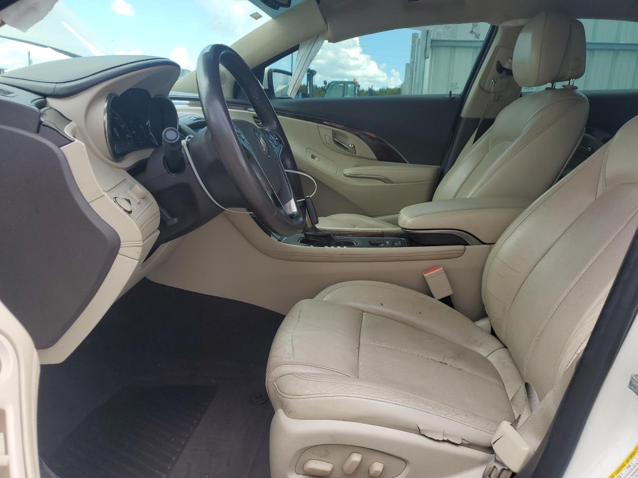 2014 Buick Lacrosse Touring VIN: 1G4GF5G34EF204715 Lot: 84199595