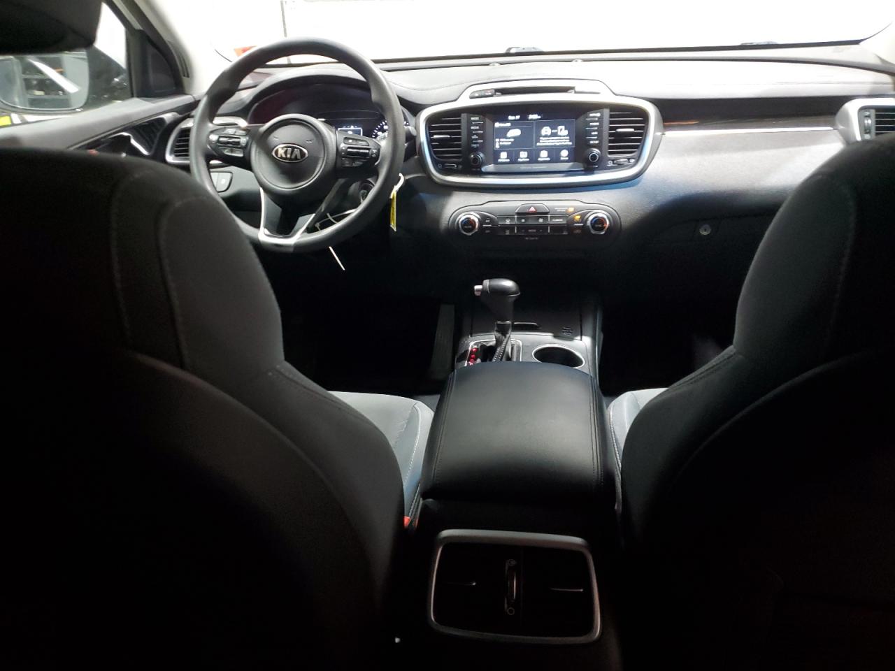 2018 Kia Sorento Lx VIN: 5XYPGDA37JG402197 Lot: 80813675