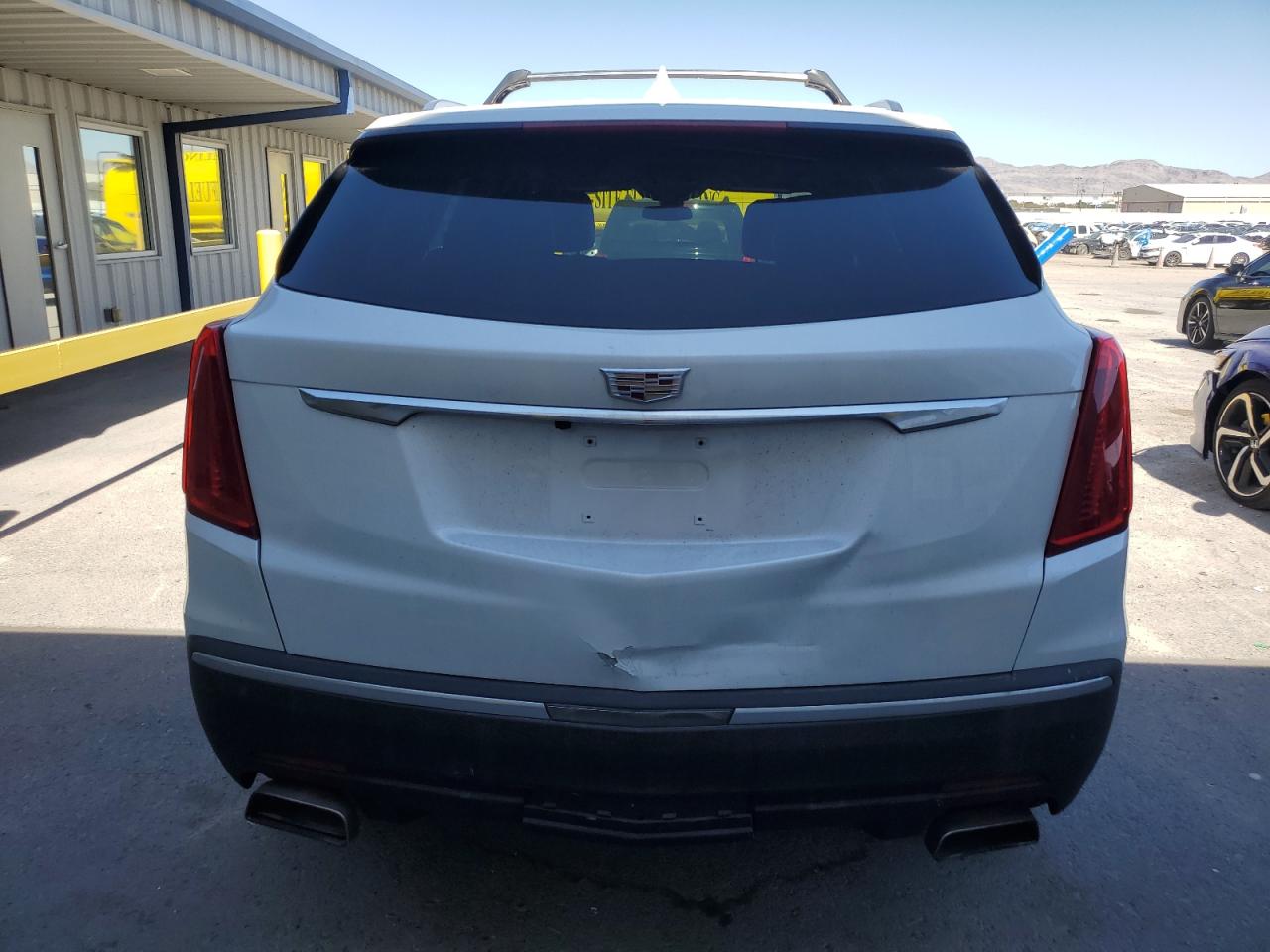 2017 Cadillac Xt5 Luxury VIN: 1GYKNBRS1HZ266963 Lot: 83989685