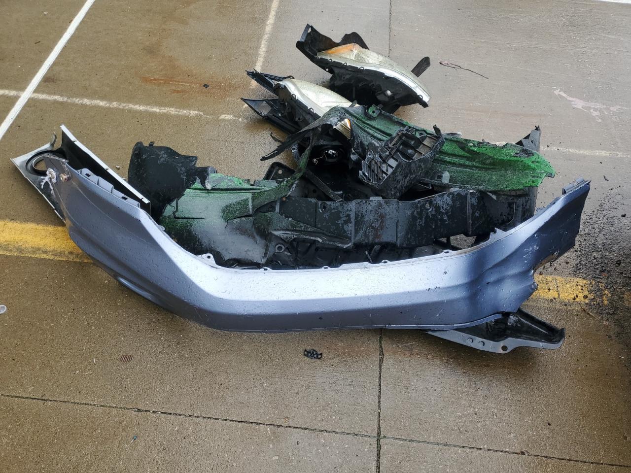 2010 Honda Cr-V Lx VIN: 3CZRE3H30AG703971 Lot: 82040865