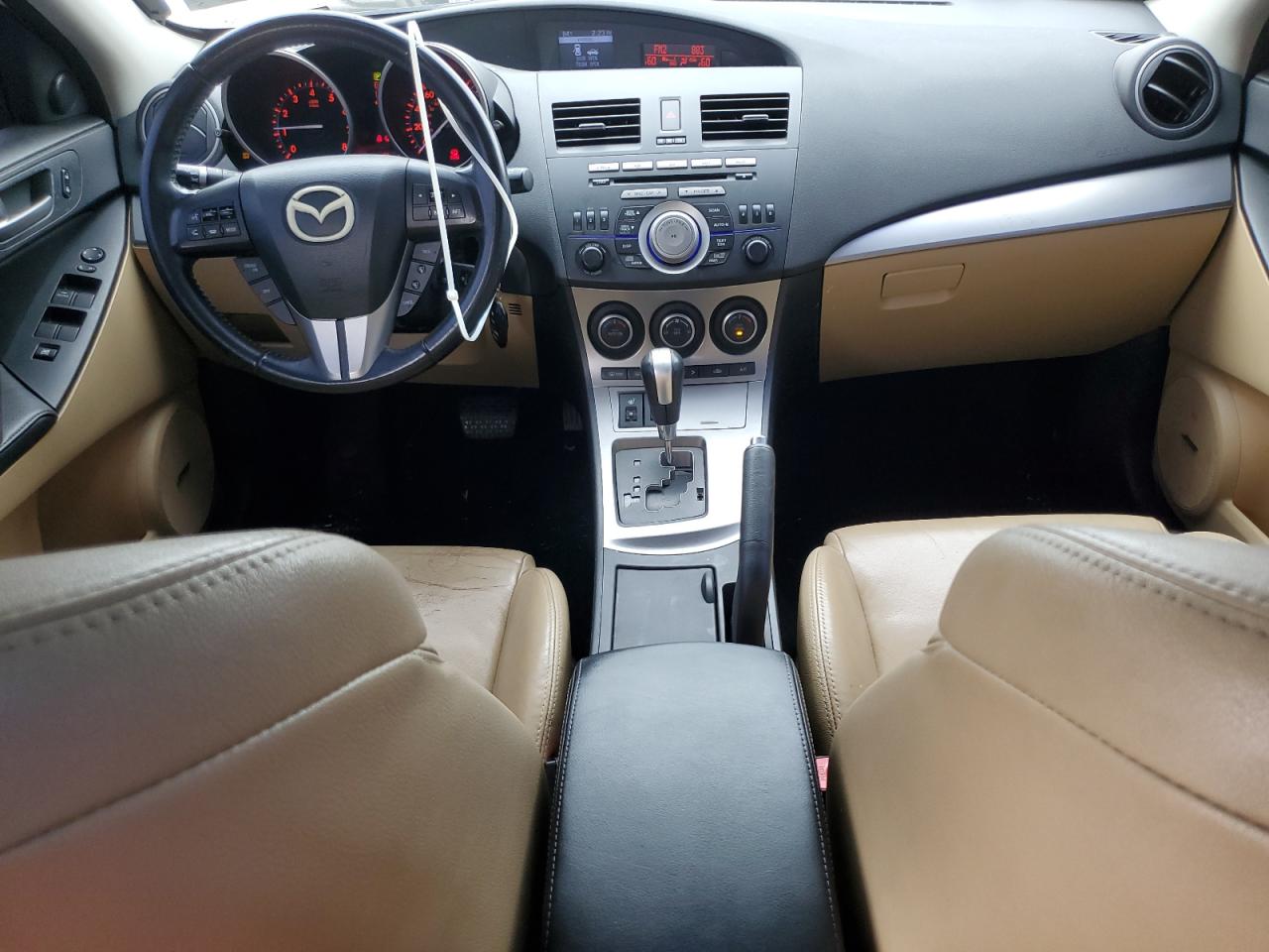 2010 Mazda 3 S VIN: JM1BL1H66A1166582 Lot: 81606045