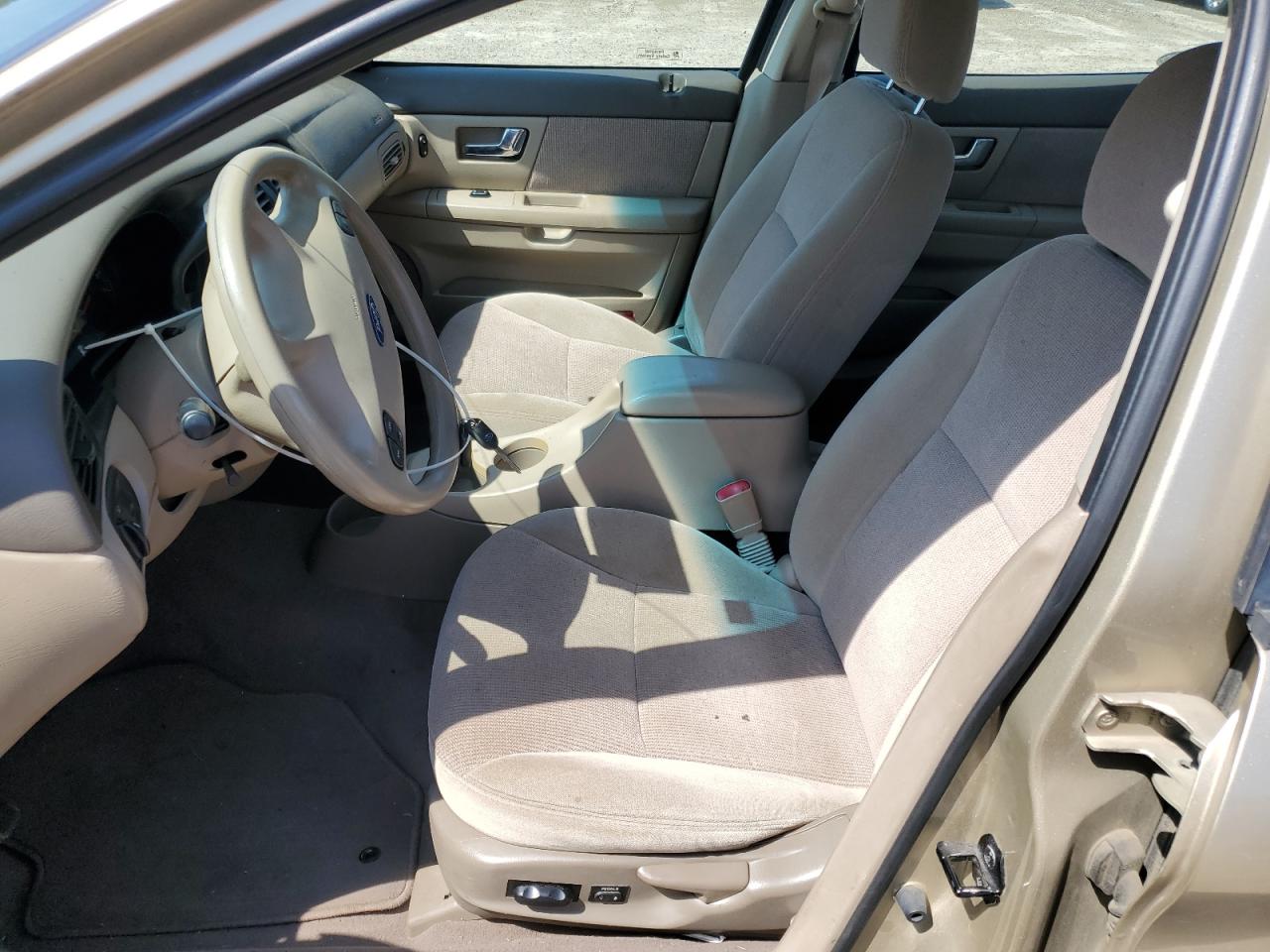 2000 Ford Taurus Se VIN: 1FAFP5322YA209459 Lot: 70892795