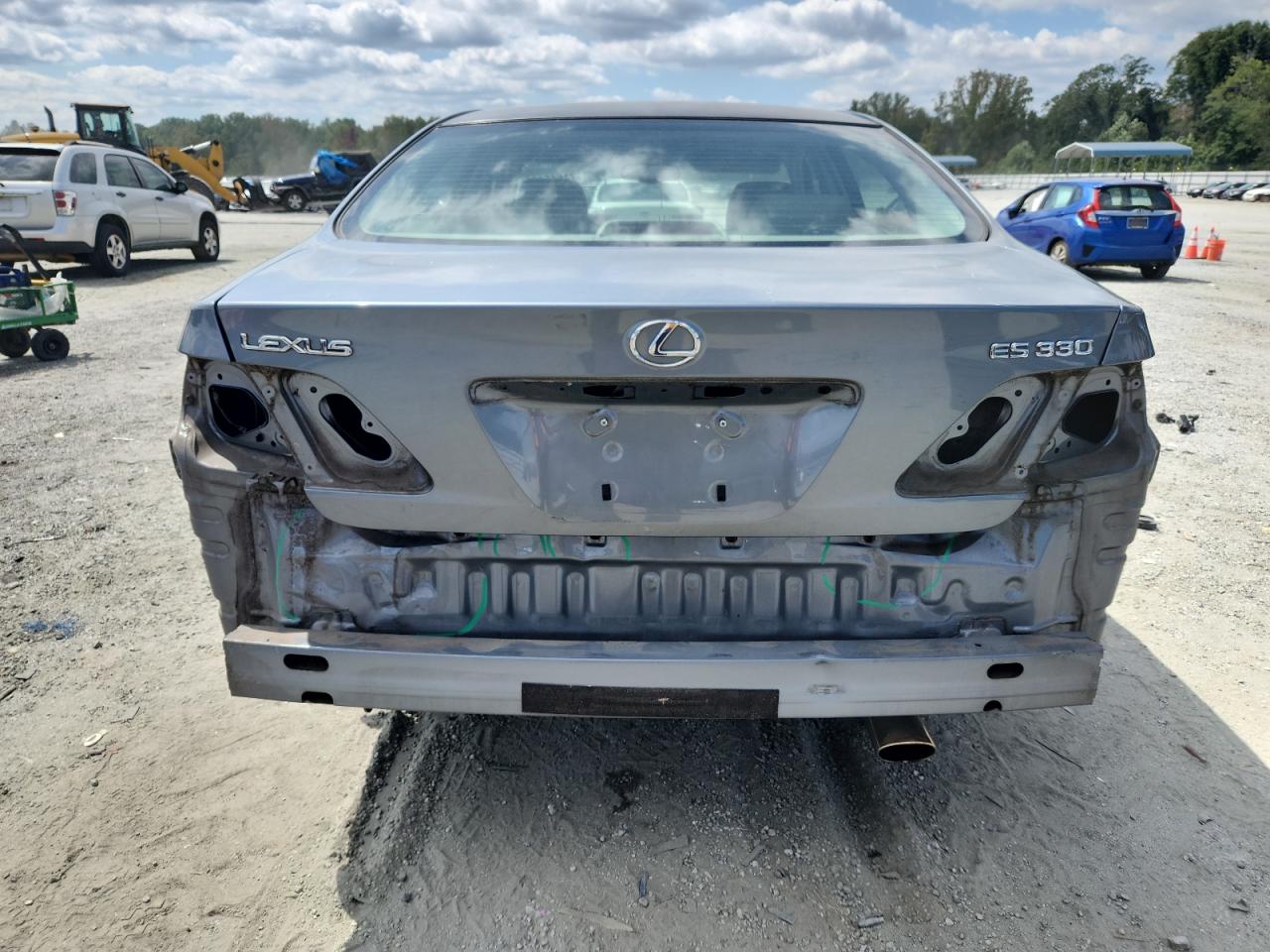 2005 Lexus Es 330 VIN: JTHBA30G355058004 Lot: 71646435