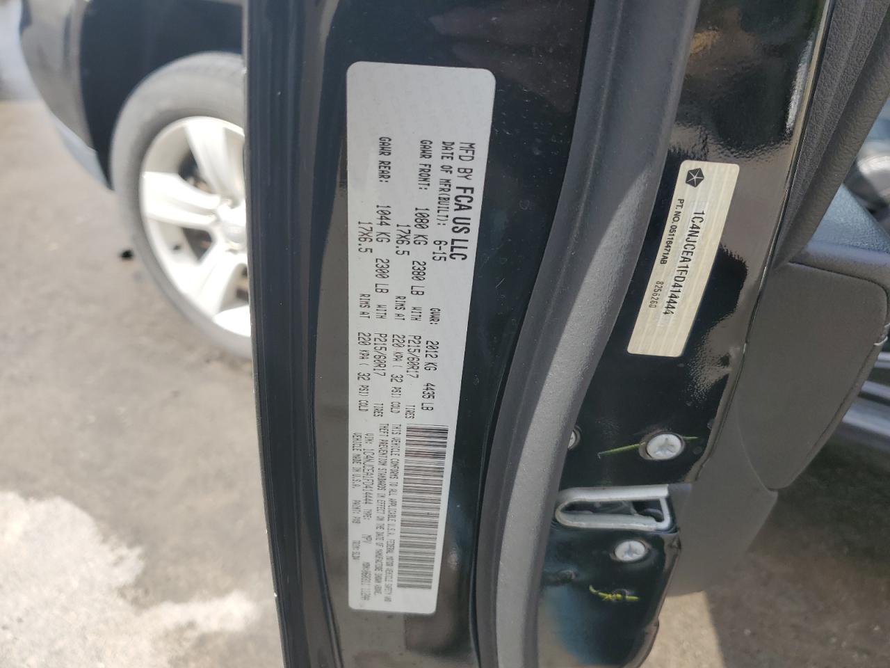 2015 Jeep Compass Latitude VIN: 1C4NJCEA1FD414444 Lot: 71241885