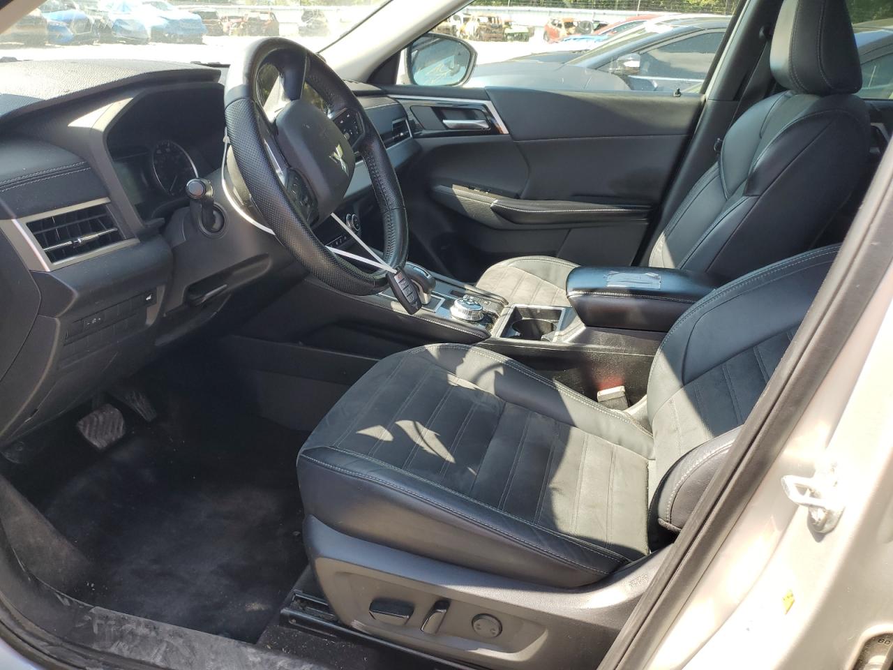 2022 Mitsubishi Outlander Se VIN: JA4J3UA81NZ022559 Lot: 81855035