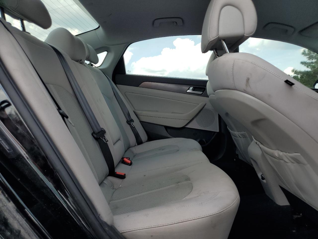 2017 Hyundai Sonata Sport VIN: 5NPE34AF3HH552842 Lot: 81671135