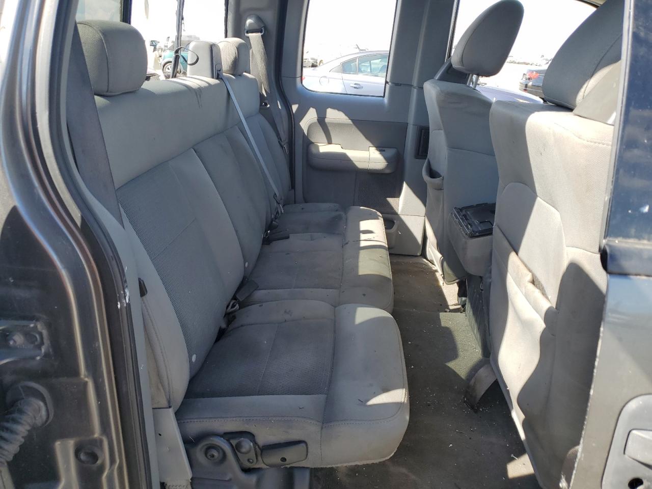 2004 Ford F150 VIN: 1FTRX12W74NB46799 Lot: 80581355