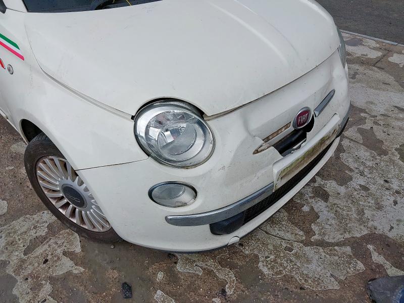 2013 FIAT 500 LOUNGE RHD 