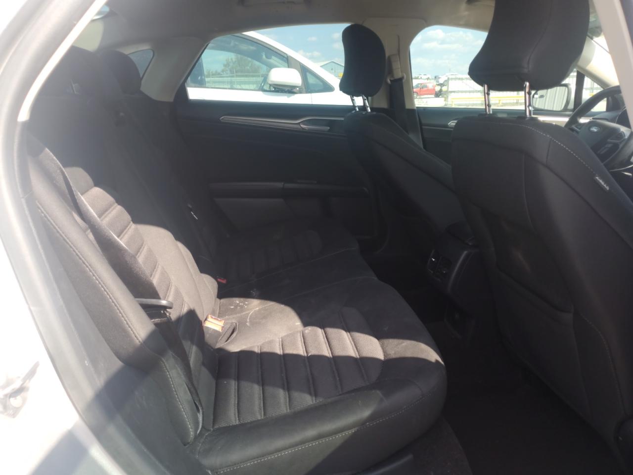 2017 Ford Fusion Se Hybrid VIN: 3FA6P0LU7HR384963 Lot: 71675285