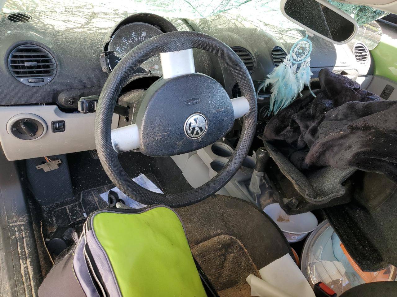 1999 Volkswagen New Beetle Gls VIN: 3VWCC21C4XM415514 Lot: 81453975