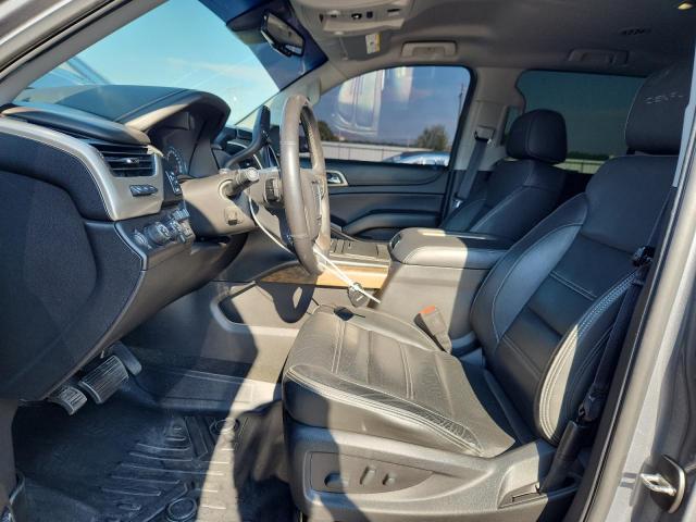  GMC YUKON 2018 Srebrny