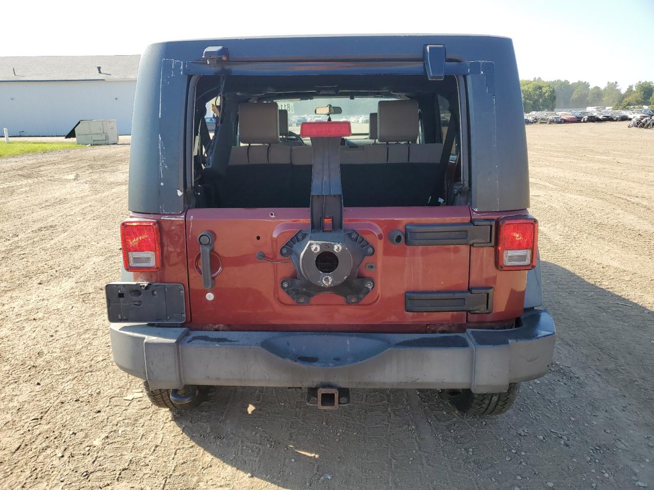 2010 Jeep Wrangler Unlimited Sport VIN: 1J4BA3H11AL138239 Lot: 81143085