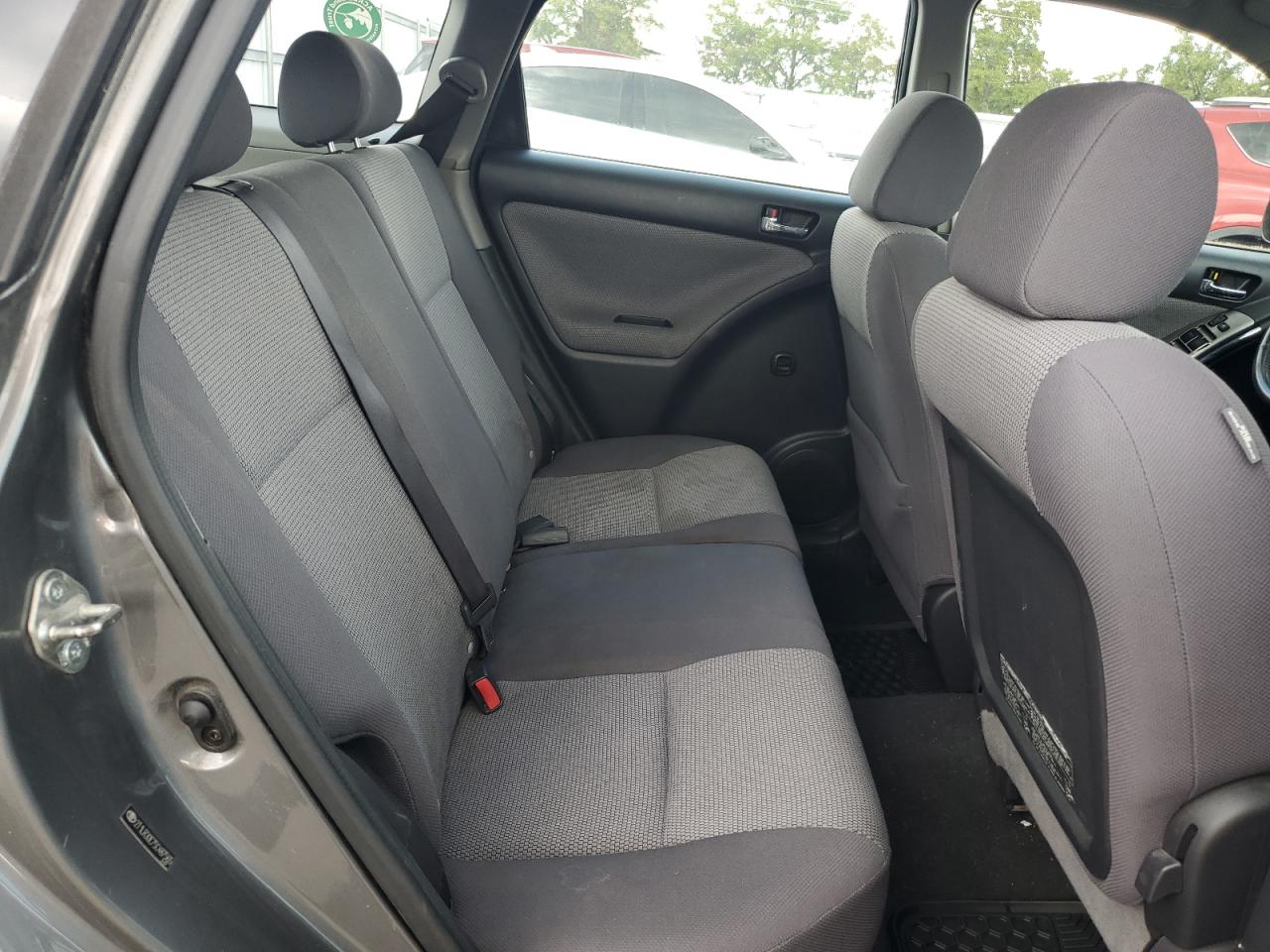 2005 Toyota Corolla Matrix Base VIN: 2T1LR30E75C487565 Lot: 81618145