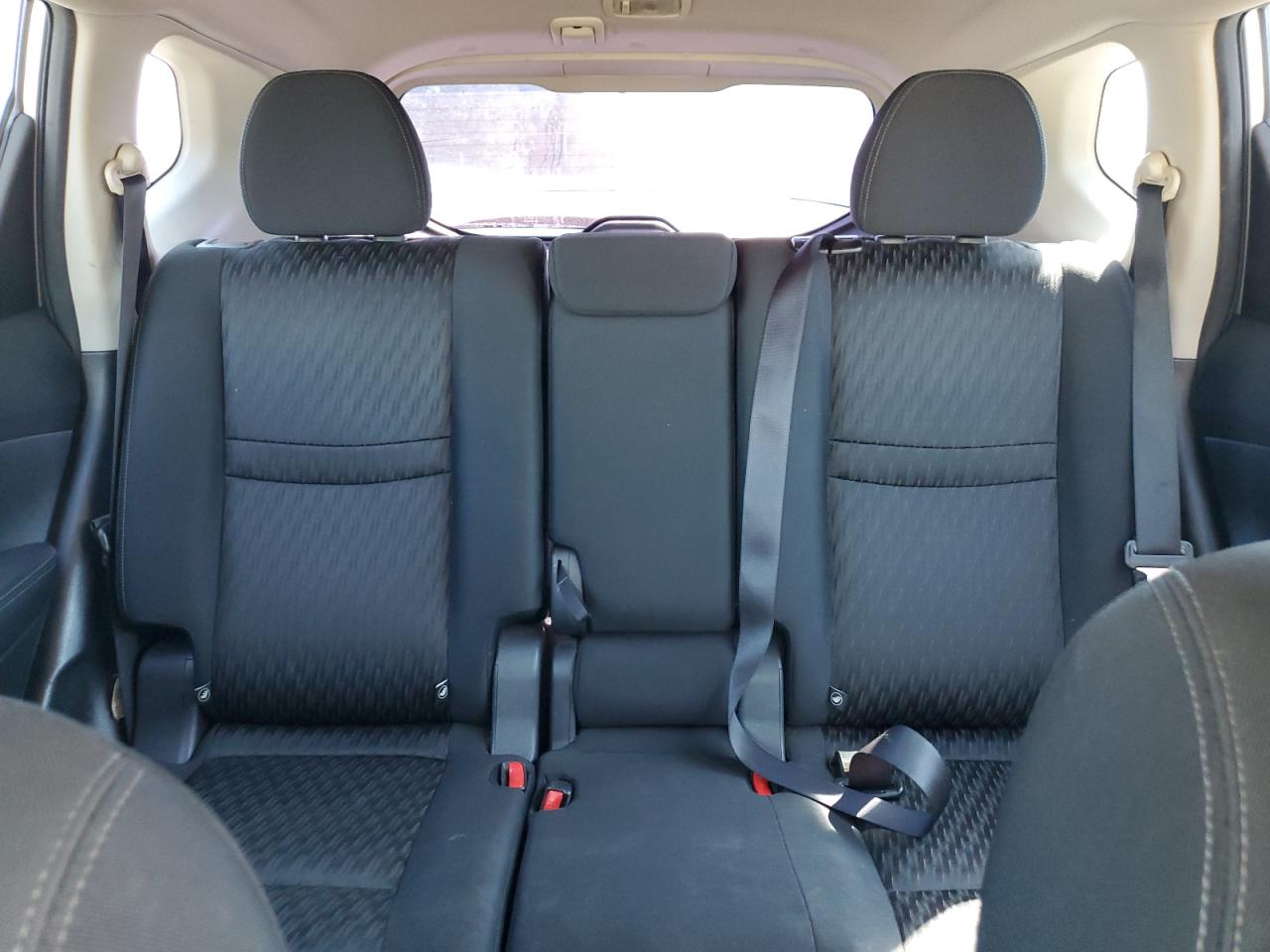 2017 Nissan Rogue S VIN: KNMAT2MT0HP582941 Lot: 71225995