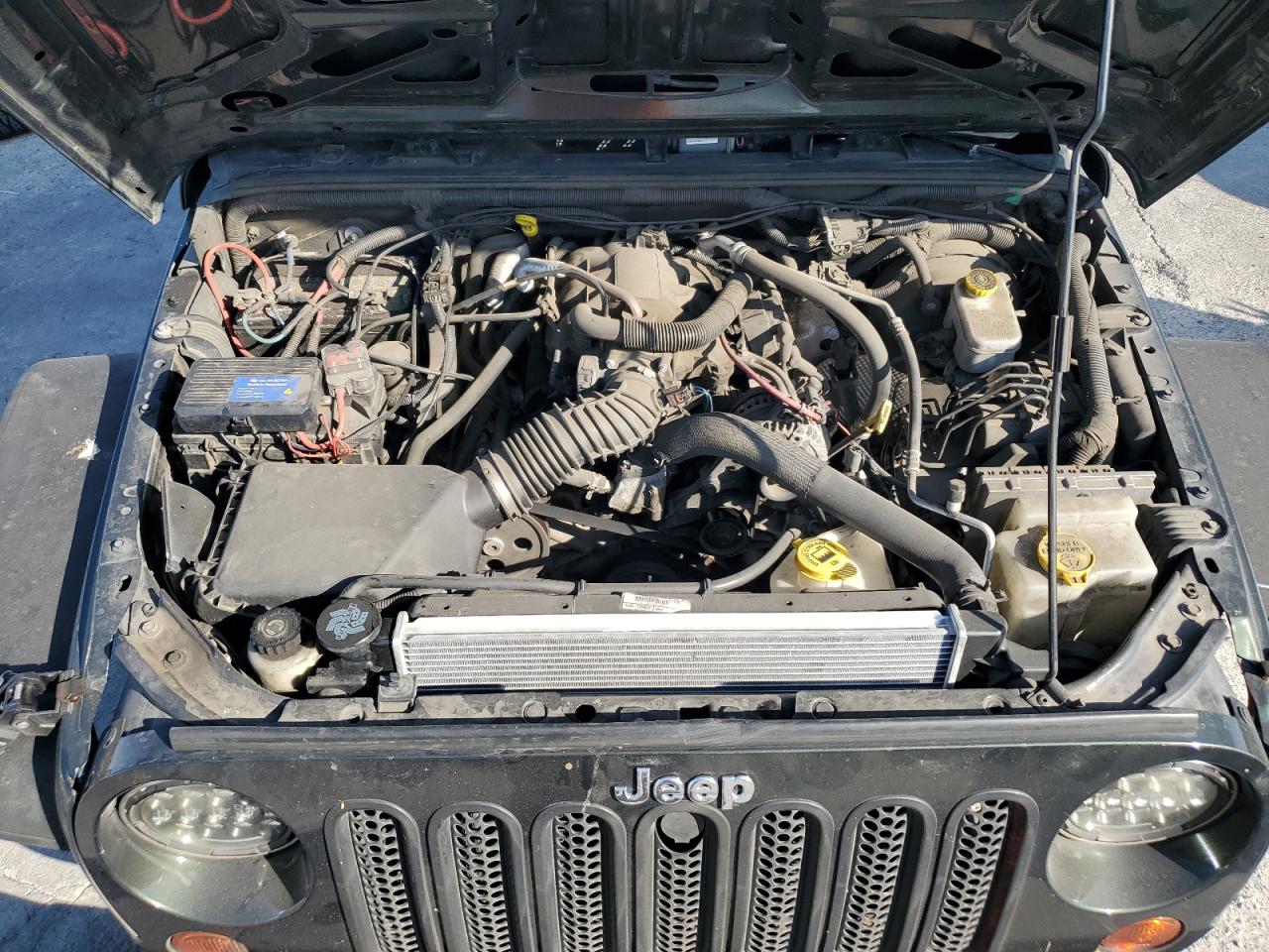 2011 Jeep Wrangler Unlimited Sport VIN: 1J4BA3H19BL584687 Lot: 71125525