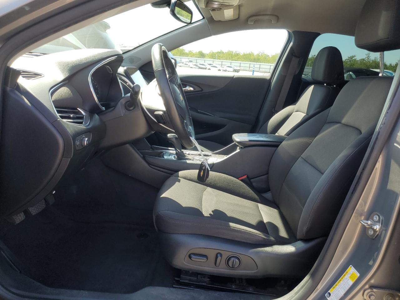 2018 Chevrolet Malibu Lt VIN: 1G1ZD5STXJF248151 Lot: 81882365