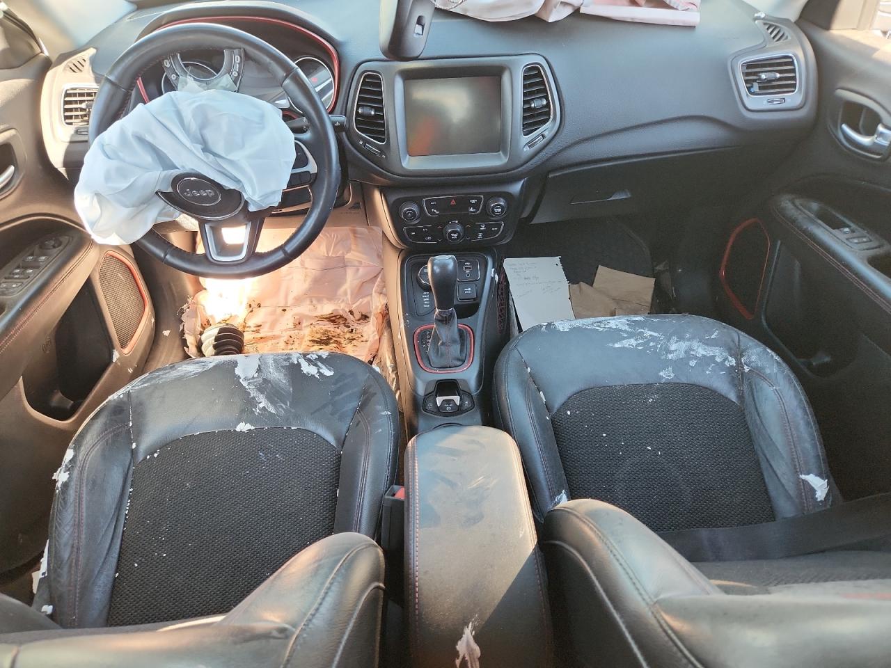 2018 Jeep Compass Trailhawk VIN: 3C4NJDDBXJT169176 Lot: 82104475