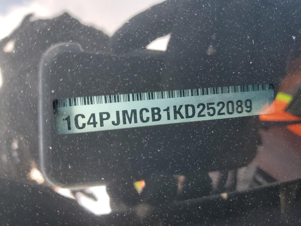 2019 Jeep Cherokee Latitude VIN: 1C4PJMCB1KD252089 Lot: 84031075