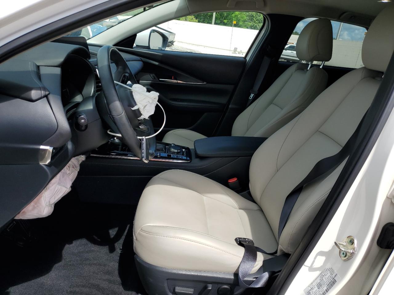 2024 Mazda Cx-30 Preferred VIN: 3MVDMBCM7RM690208 Lot: 84033765