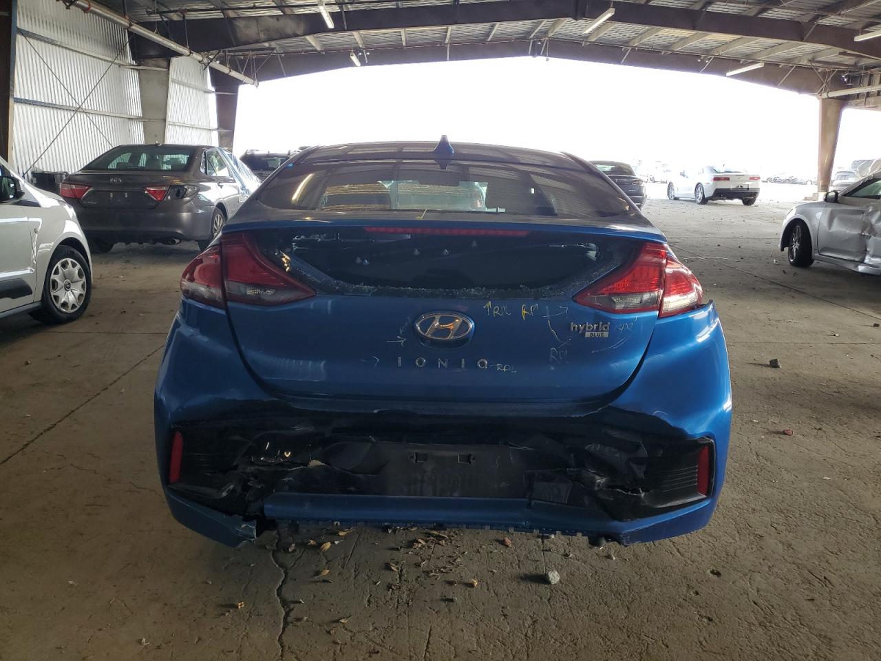 2017 Hyundai Ioniq Blue VIN: KMHC65LC2HU056486 Lot: 80168395