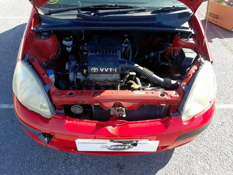 2004 TOYOTA YARIS T3 