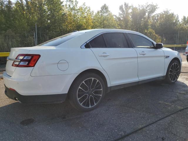  FORD TAURUS 2018 Белы