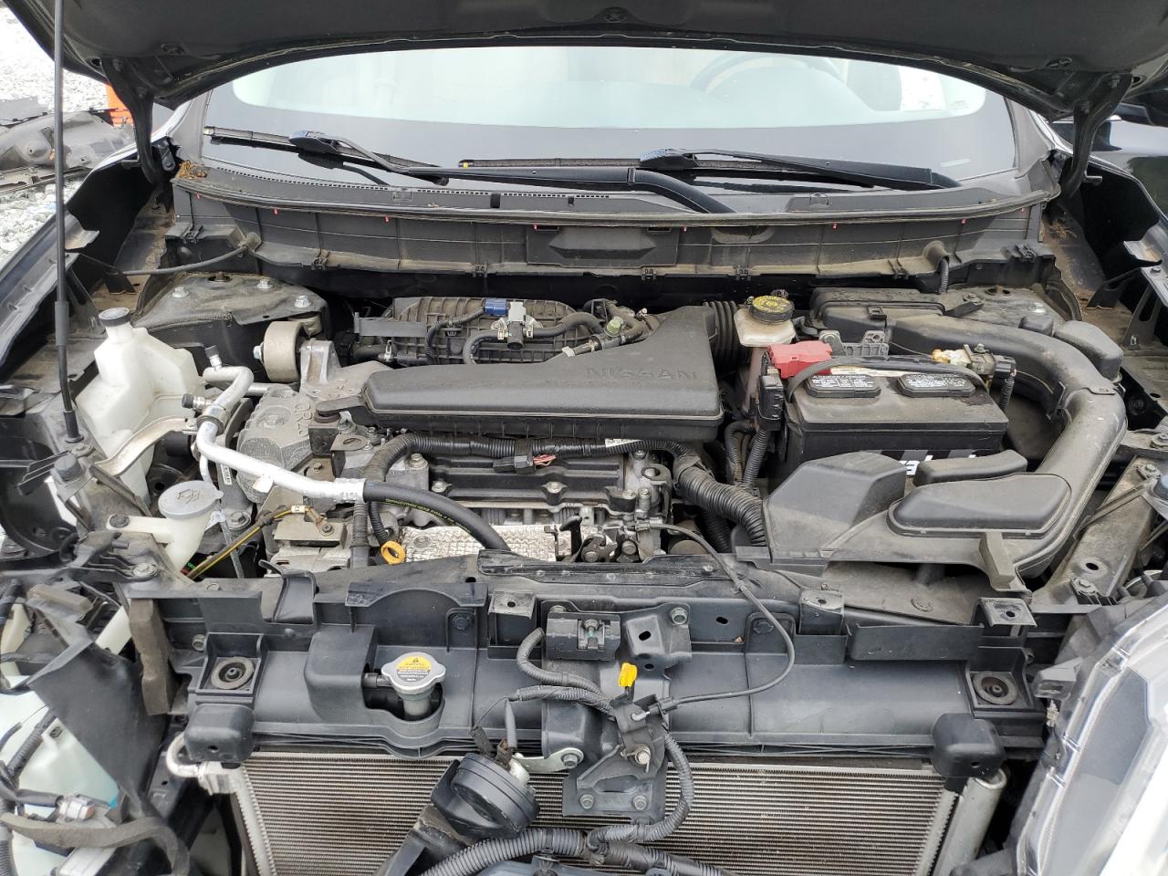 2017 Nissan Rogue S VIN: KNMAT2MT1HP570393 Lot: 81037135