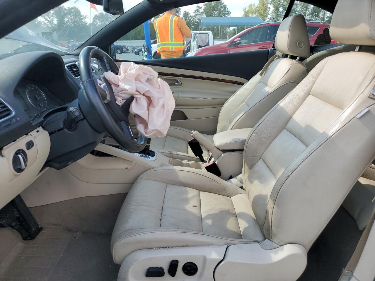 2012 Volkswagen Eos Lux VIN: WVWFW7AH6CV017611 Lot: 81669545