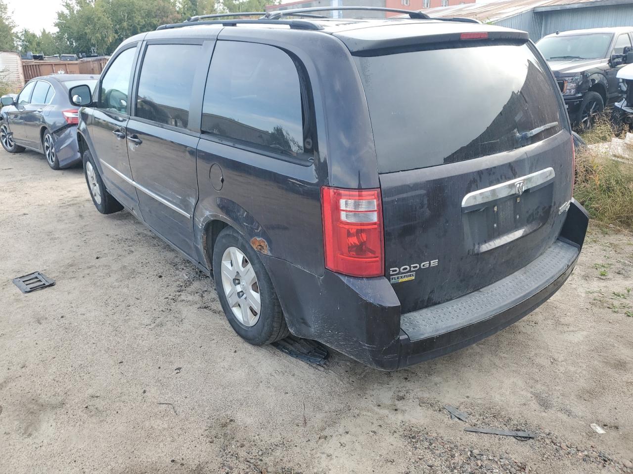 2010 Dodge Grand Caravan Se VIN: 2D4RN4DE5AR425665 Lot: 68084325