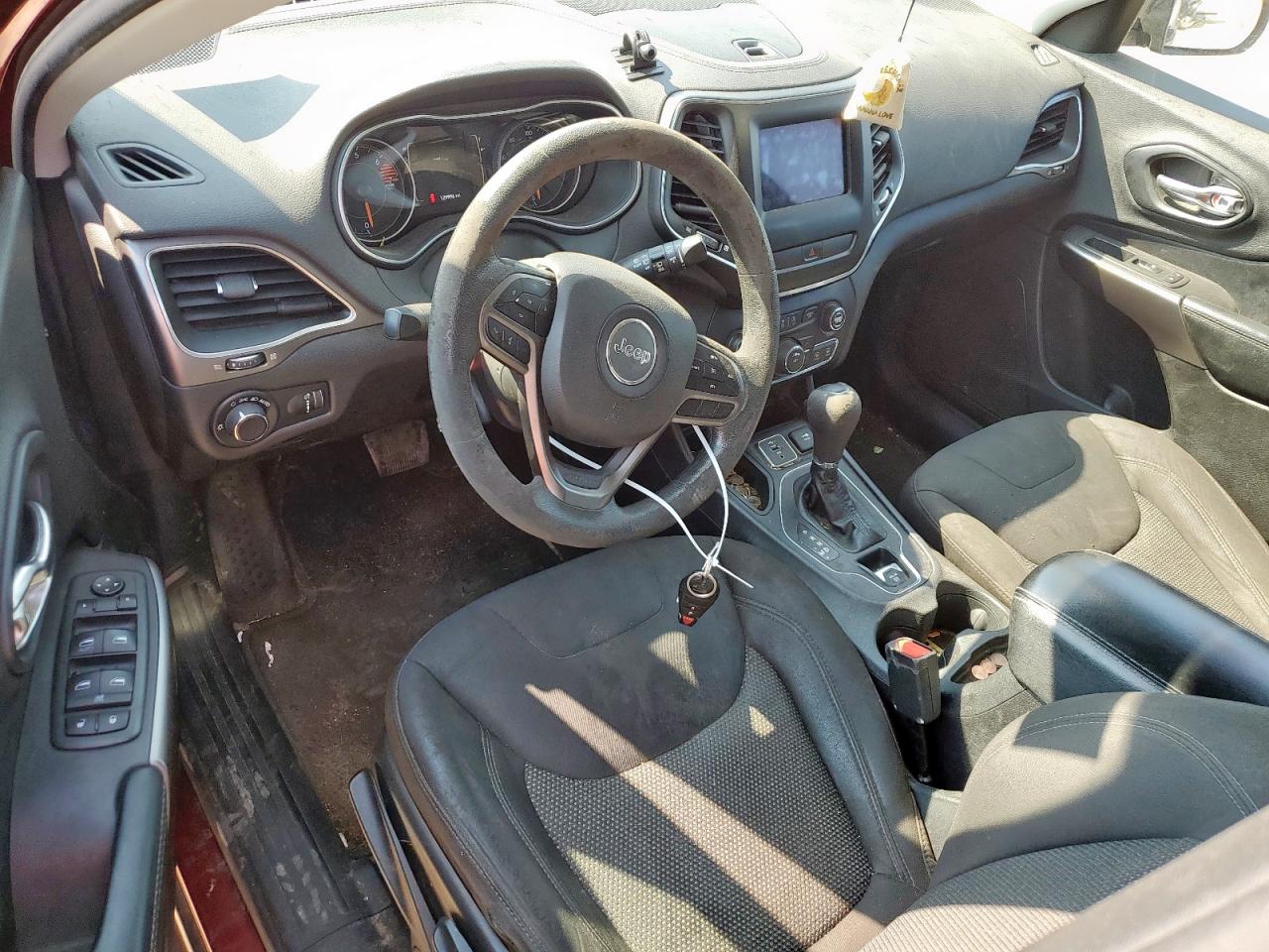 2020 Jeep Cherokee Latitude VIN: 1C4PJLCB6LD571063 Lot: 81089345