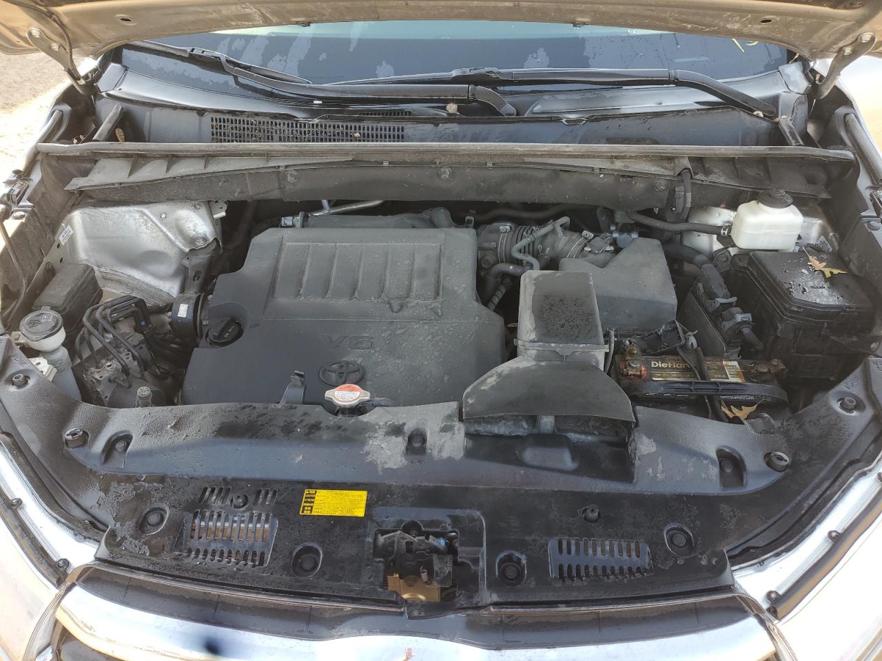 2016 Toyota Highlander Le VIN: 5TDBKRFH6GS337087 Lot: 84408075