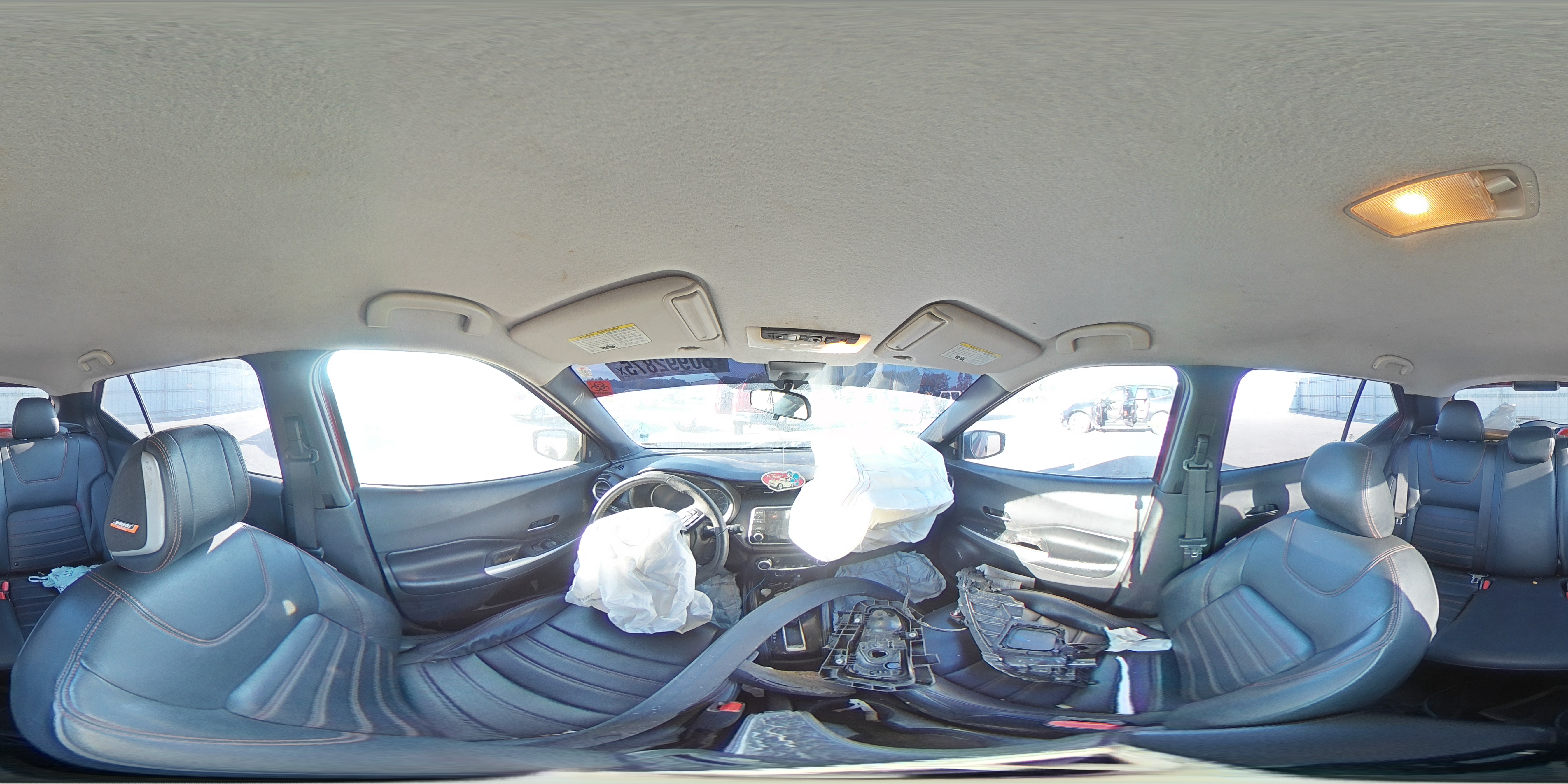 2020 Nissan Kicks Sr VIN: 3N1CP5DV5LL500726 Lot: 80992875