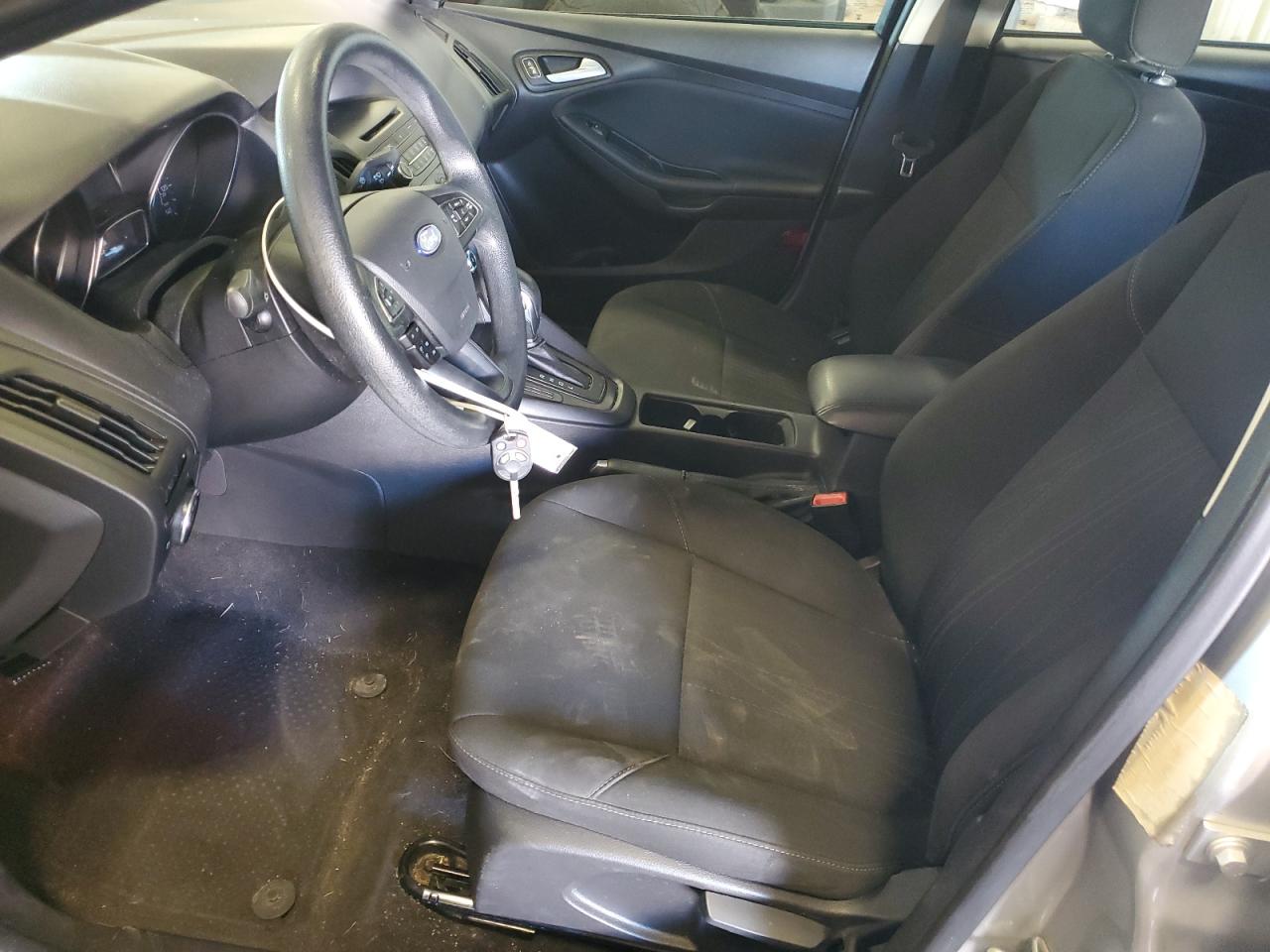 2017 Ford Focus Se VIN: 1FADP3F26HL285665 Lot: 81047545