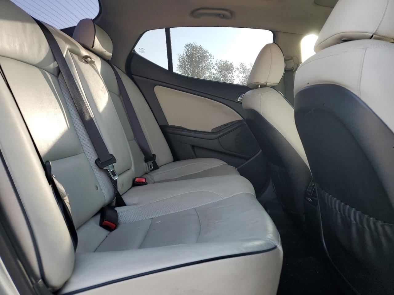 2016 Kia Optima Hybrid VIN: KNAGN4AD1G5098278 Lot: 81097395