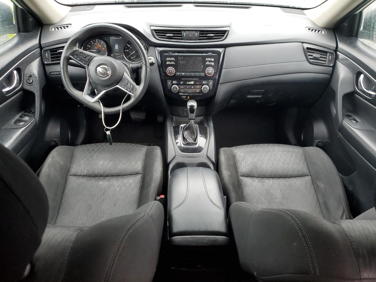 2017 Nissan Rogue S VIN: KNMAT2MT5HP503697 Lot: 84428005