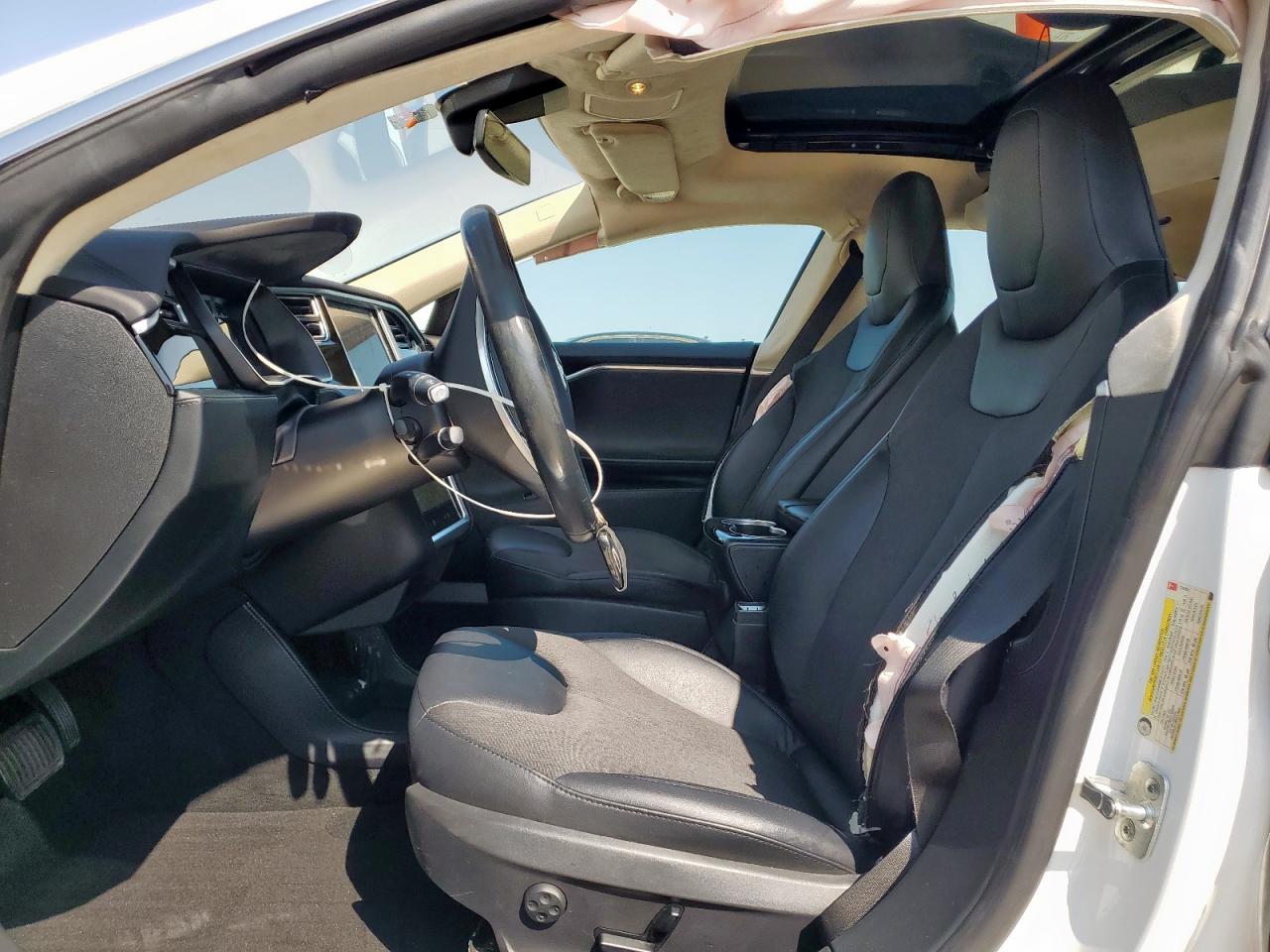 2016 Tesla Model S VIN: 5YJSA1E16GF128283 Lot: 71846275